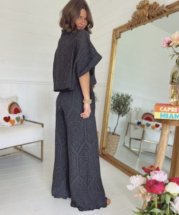 Ensemble en BRODERIE ANGLAISE noir